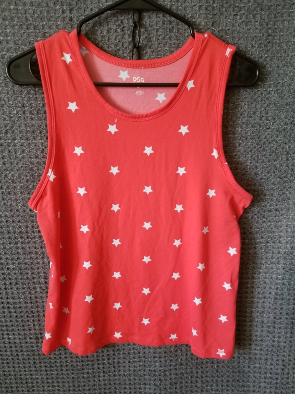 DSG Red Tank Top White Star Pattern Medium